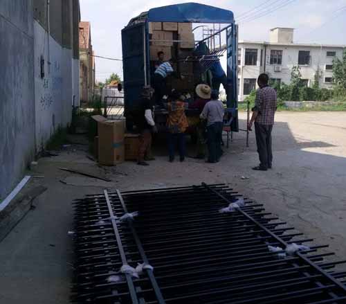 鋅鋼護(hù)欄 鋅鋼護(hù)欄