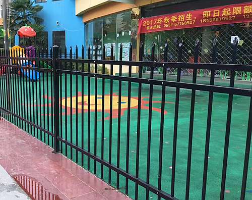 黑色鋅鋼護(hù)欄 黑色鋅鋼護(hù)欄