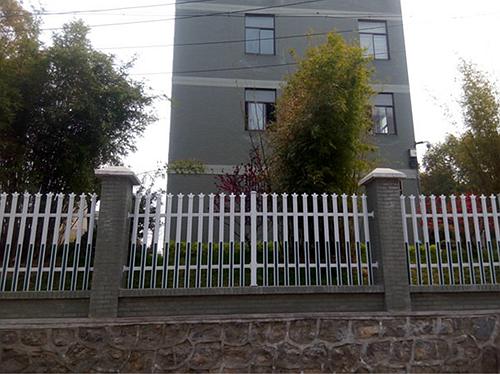 pvc護(hù)欄價(jià)格 pvc護(hù)欄價(jià)格